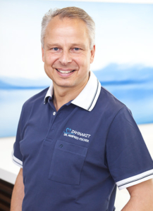 Zahnarzt-Koeln-Rath-Heumar-Manfred-Fischer-portrait